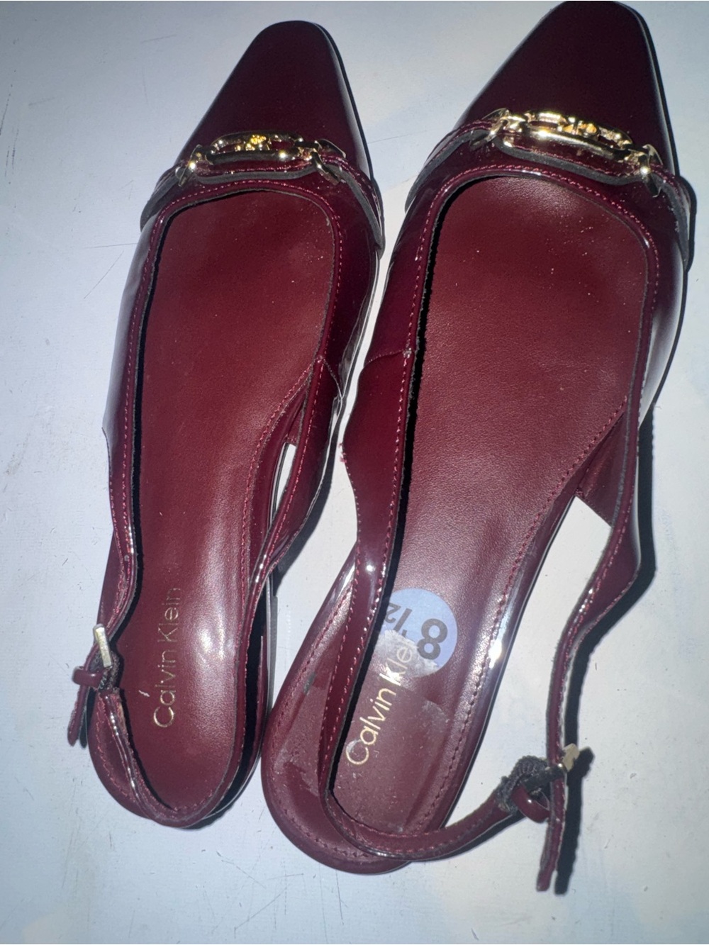 Calvin Klein Felena patent leather slingback flats Burgandy gold chain size 8.5